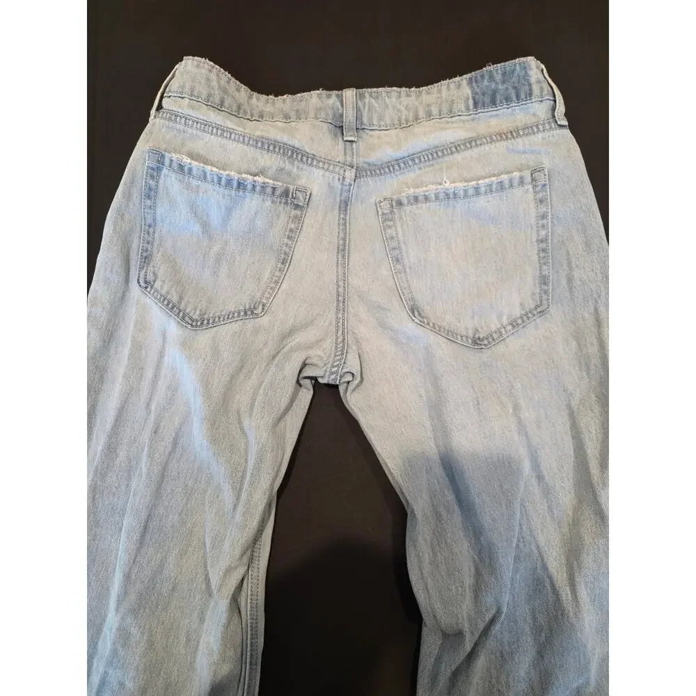 Hollister size 4 Girls Jeans.